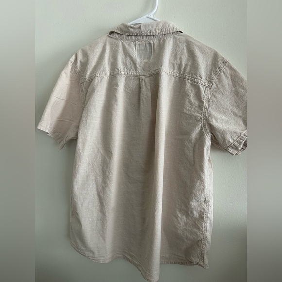 Junk Food Clothing Men's Light Tan Casual Button Down Shirt - Picture 5 of 7